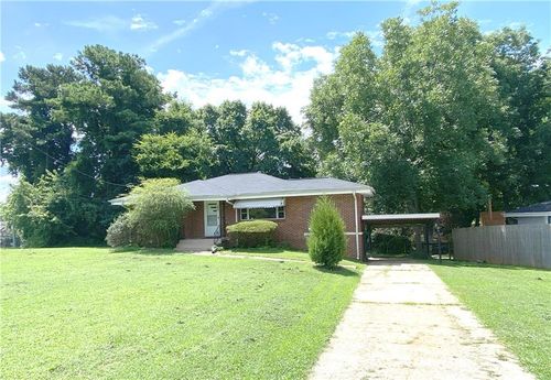 1024 Magnolia Dr Se, Smyrna, GA, 30082-3477 | Card Image