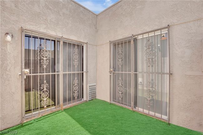 4232 Park Ct, Townhouse with 2 bedrooms, 3 bathrooms and null parking in Las Vegas NV | Image 32