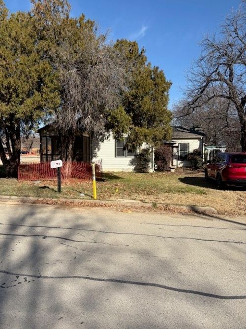 201 E Vine St, Keller, TX, 76248-2224 | Card Image