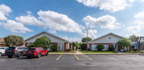 31-4701 Midlothian Tpke, Crestwood, IL, 60418-1998 | Card Image