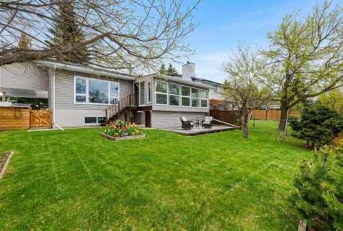 38 Sundance Pl Se, Airdrie, AB, T4B1T1 | Card Image
