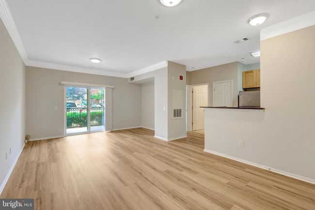UNIT-4111 - 1580 Spring Gate Dr, Condo with 1 bedrooms, 1 bathrooms and null parking in MCLEAN VA | Image 5