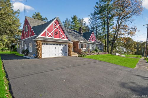 15 Delaware Ave, Liberty, NY, 12754-1504 | Card Image