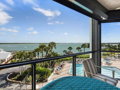 f405-1085 Bald Eagle Dr, MARCO ISLAND, FL, 34145-2143 | Card Image