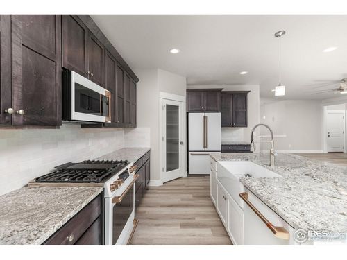 1128 N 5th St, Johnstown, CO, 80534-5625 | Card Image