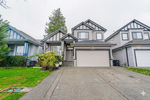 7049 150 St, Surrey, BC, V3S3J3 | Card Image