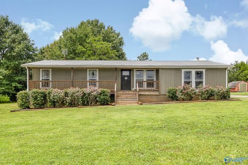 753 County Road 50, Mount Hope, AL, 35651-2412 | Card Image