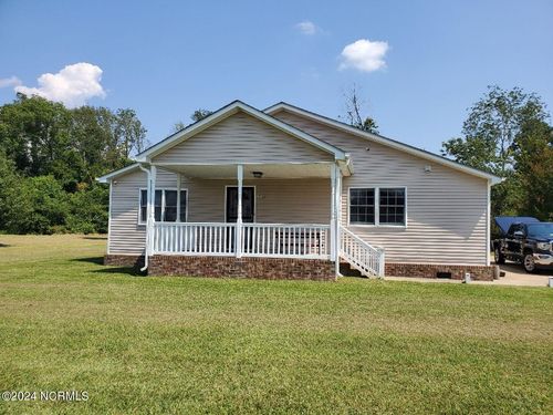 1716 Peartree Rd, Elizabeth City, NC, 27909-7814 | Card Image