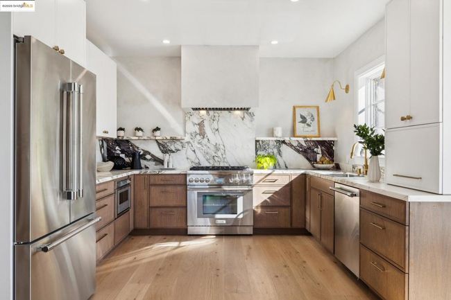 641 Spruce St, House other with 5 bedrooms, 5 bathrooms and 2 parking in Berkeley CA | Image 31