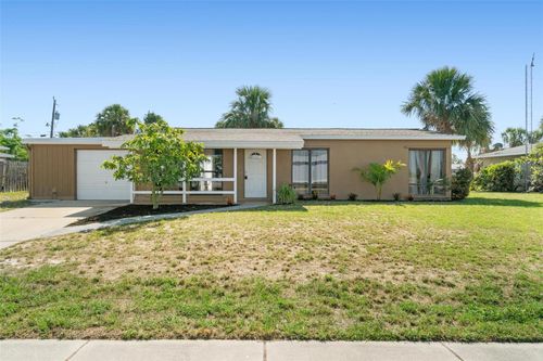 3074 Broadpoint Dr, Punta Gorda, FL, 33983-3145 | Card Image