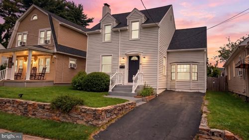 50 Hillhurst Ave, Hamilton, NJ, 08619-2432 | Card Image