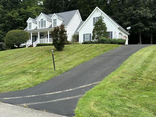 16359 Old Timber Rd, Abingdon, VA, 24210-4889 | Card Image