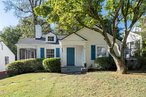 800 Berkeley Ave Nw, Atlanta, GA, 30318-7610 | Card Image