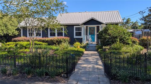 320 E Graves Ave, Orange City, FL, 32763-5216 | Card Image