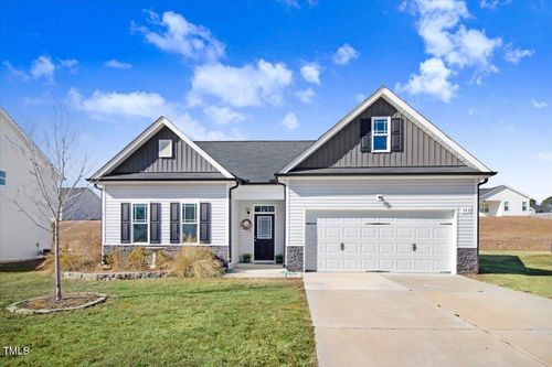 142 Jade St, Smithfield, NC, 27577-9691 | Card Image