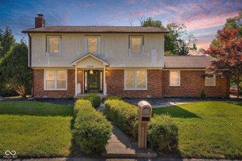 1039 Ridgeview Ct, Avon, IN, 46123-7407 | Card Image