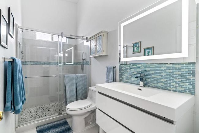 Guest Bath | Image 24