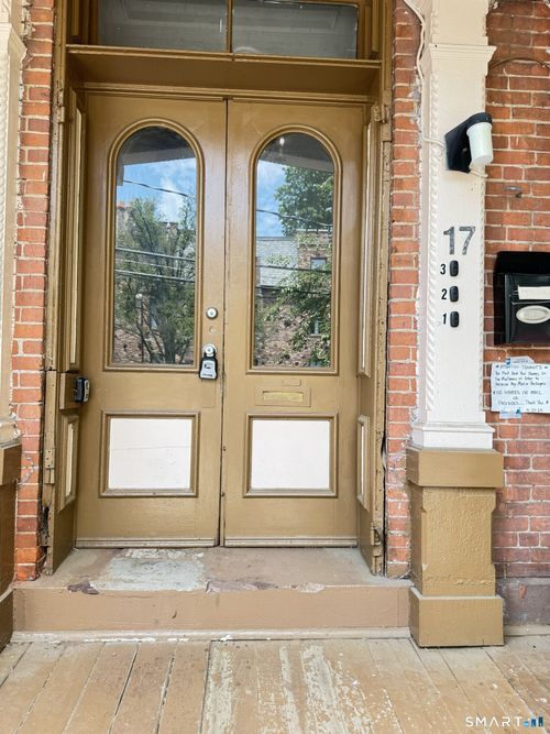 3-17 Townley Street, Hartford, CT, 06105 | Card Image