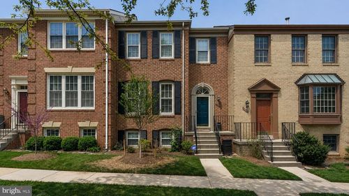 12333 Quiet Hollow Ct, FAIRFAX, VA, 22033-2926 | Card Image