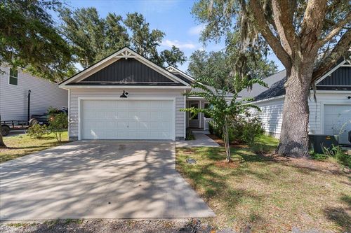 293 Volunteer Park Rd, Ridgeland, SC, 29936-8645 | Card Image