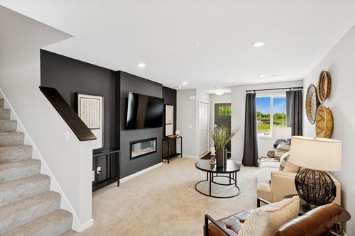 2016 Apple Ln, Montrose, MN, 55363-1001 | Card Image