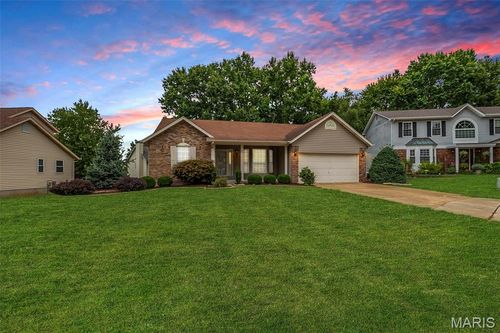 1009 Remington Oaks Ct, Fenton, MO, 63026-7025 | Card Image