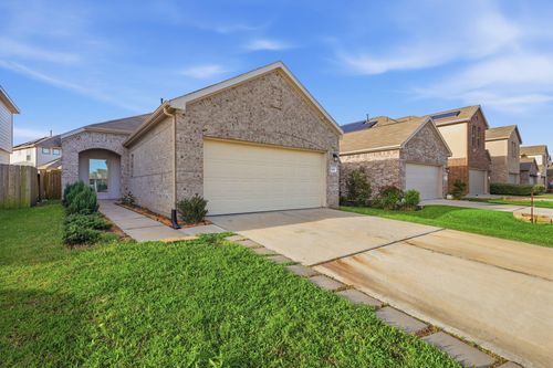 6444 Wenlock Dr, Houston, TX, 77048-4435 | Card Image