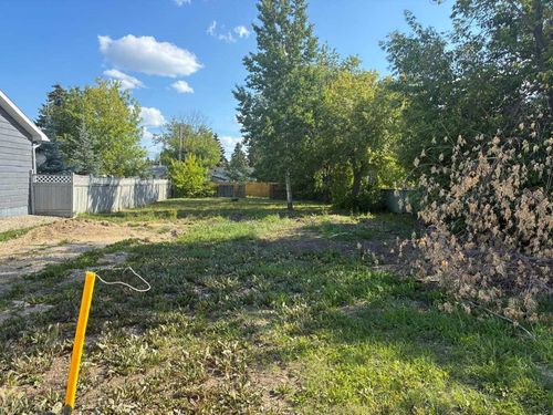 9659 Hillcrest Drive, Grande Prairie, AB, T8V1A9 | Card Image