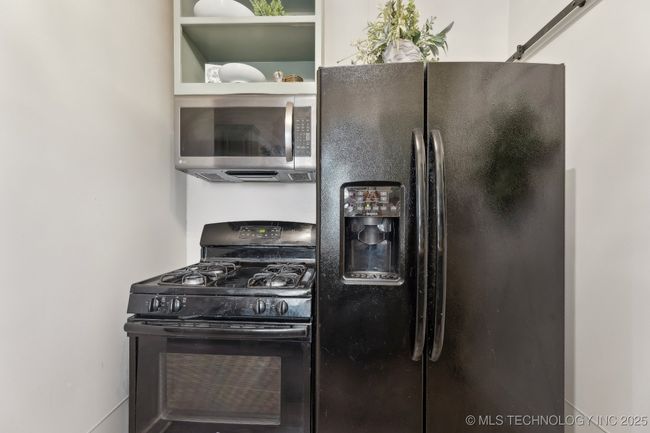 726 E Walnut St, House other with 2 bedrooms, 1 bathrooms and null parking in Cushing OK | Image 12