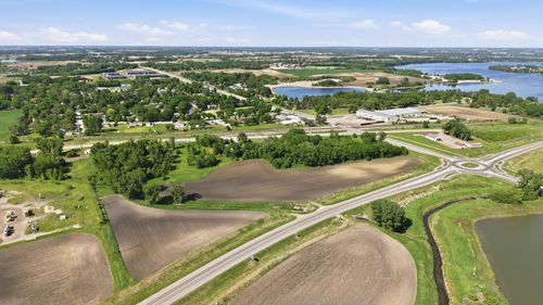 3077 Highway 12 W, Willmar, MN, 56201-9742 | Card Image