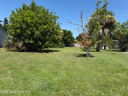 1780 Mosswood Dr, Melbourne, FL, 32935-6077 | Card Image