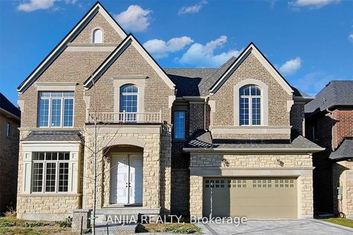 6 Daniel Cozens Crt, North York, ON, M2R0A7 | Card Image