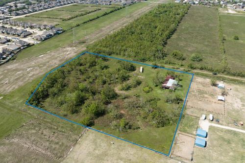 2302 N H St, Deer Park, TX, 77536 | Card Image