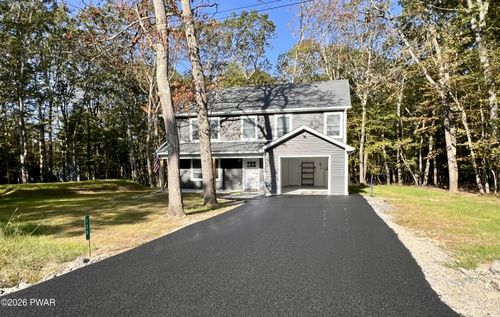 125 Cobblestone Dr, Milford, PA, 18337-4038 | Card Image