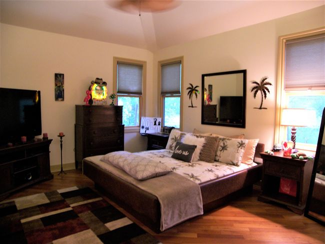 Primary Bedroom | Image 7
