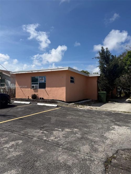 2-518 Nw 10th St, Hallandale Beach, FL, 33009-2234 | Card Image