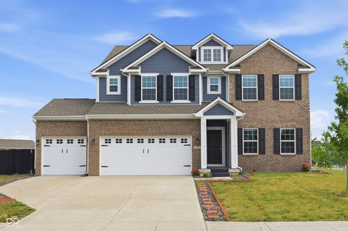 884 Capricorn Dr, Franklin, IN, 46131-9195 | Card Image