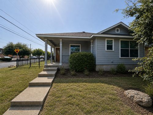 a-5413 Roosevelt Ave, Austin, TX, 78756-2128 | Card Image