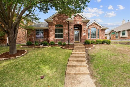 2842 Misty Ridge Ln, Rockwall, TX, 75032-7290 | Card Image