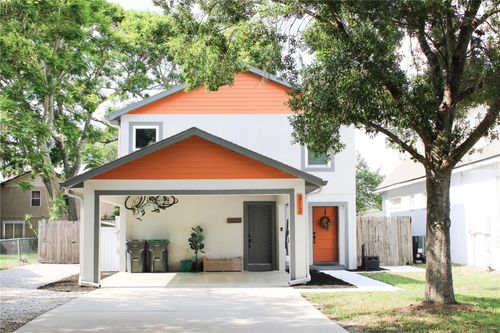 312 W Hull Ave, OAKLAND, FL, 34760-8820 | Card Image