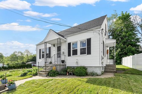41 Greenwood Pl, Gardner, MA, 01440-2822 | Card Image