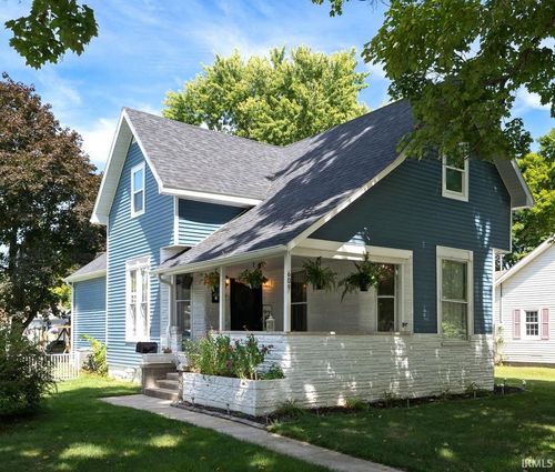 609 Jefferson St, Covington, IN, 47932-1517 | Card Image