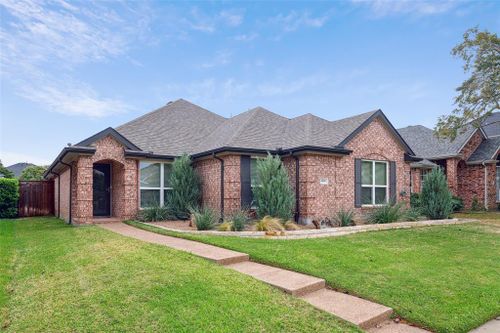 6400 High Cliff Drive, The Colony, TX, 75056 | Card Image