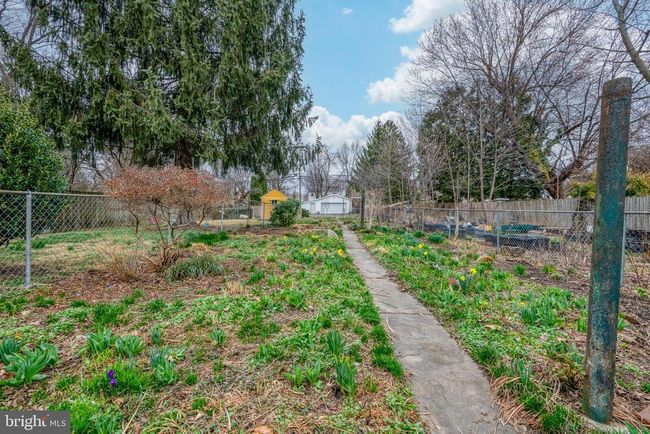 240 W Market St, Townhouse with 3 bedrooms, 1 bathrooms and null parking in MARIETTA PA | Image 26