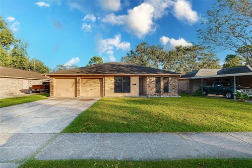 2021 Kingsdale Dr, Deer Park, TX, 77536-5873 | Card Image