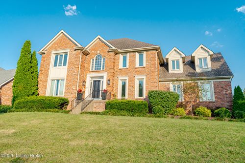 838 Lake Forest Pkwy, Louisville, KY, 40245-5180 | Card Image