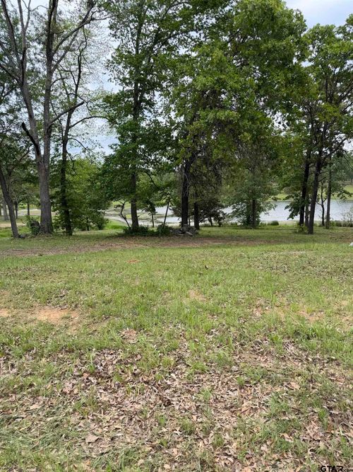 22041 Pebble Beach Cir, Lindale, TX, 75771-5952 | Card Image