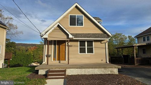 13 E Shady Ln, ENOLA, PA, 17025-2326 | Card Image