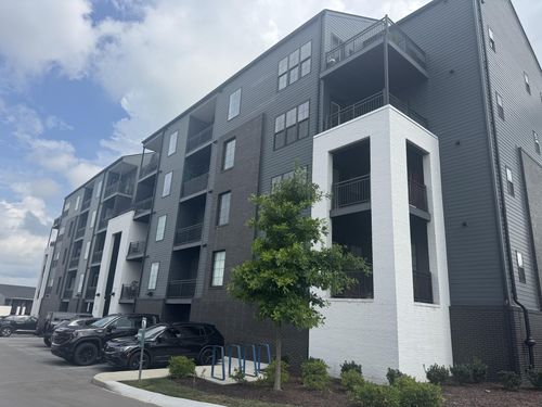 apt-304-2900 Edwin Way, Nashville, TN, 37207 | Card Image