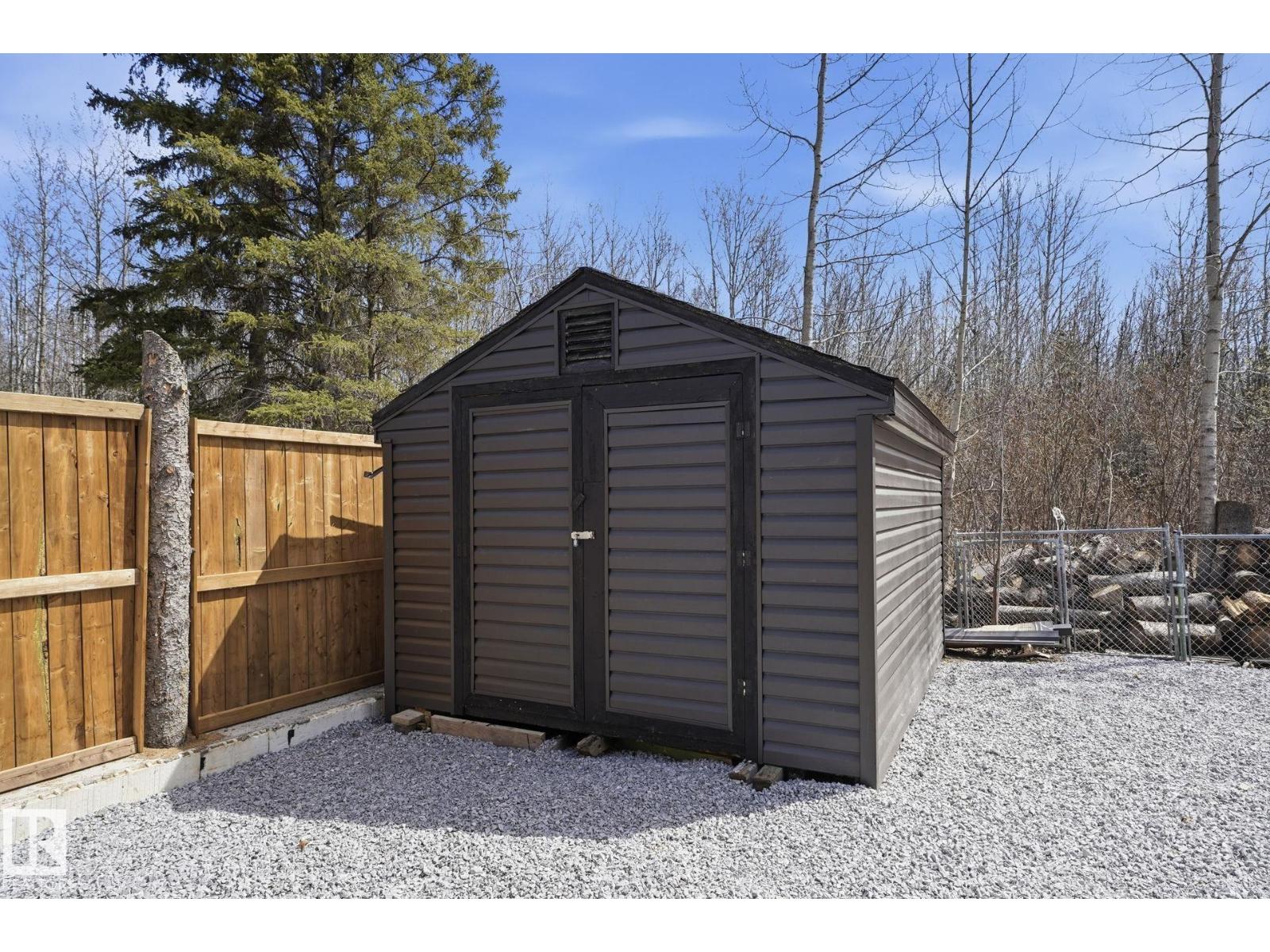 Residential in Rural Wetaskiwin County 4
